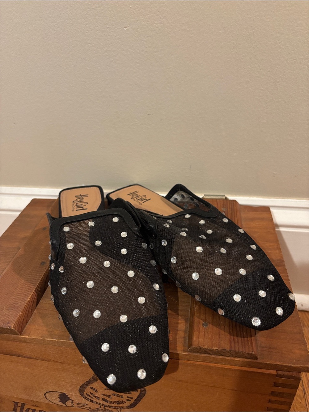 Hey Girl by Corkys To Die For Mesh Rhinestone Mules Flats Black Women's Size 9